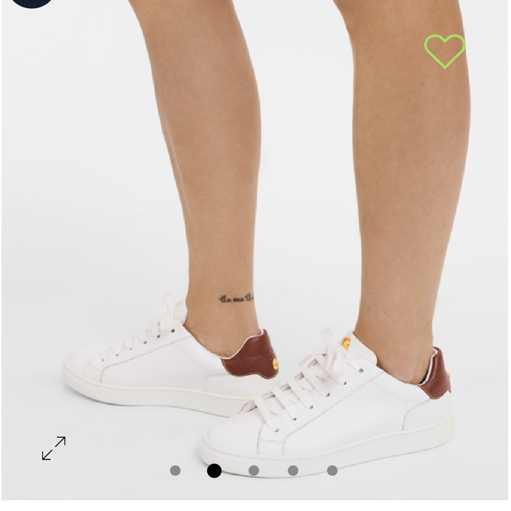 NIB Longchamp leather Tennis Shoes available in sizes 40
NIB